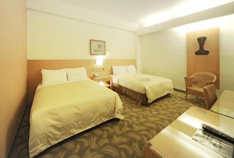 Astar Hotel Хуалянь Экстерьер фото